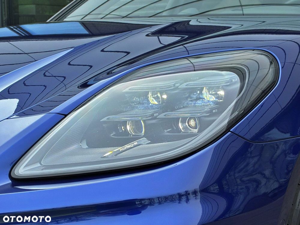 Porsche Panamera - 11