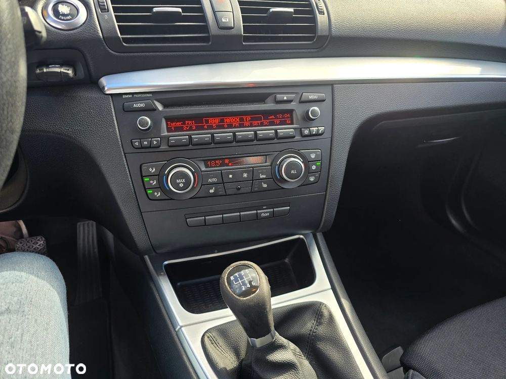 BMW Seria 1 116d DPF Edition Lifestyle - 12