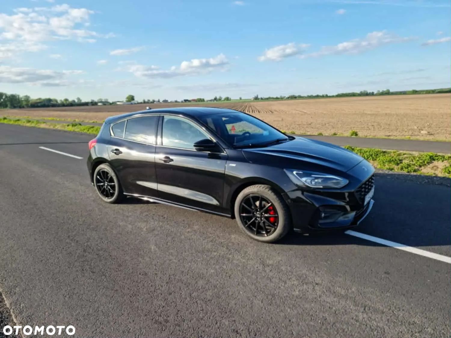 Ford Focus 1.0 EcoBoost Hybrid ST-LINE X - 1