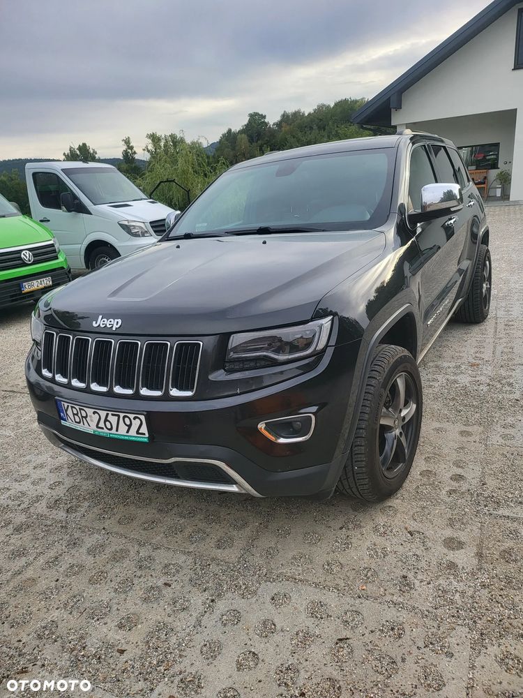 Jeep Grand Cherokee - 1