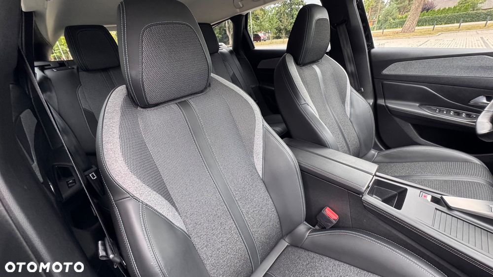 Peugeot 308 BlueHDi 130 EAT8 Allure - 35