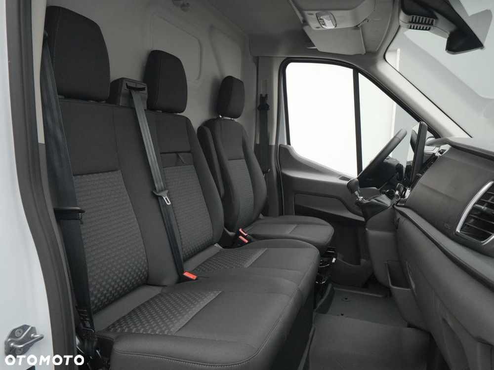 Ford Transit L3H2 Van 165KM Trend - 19
