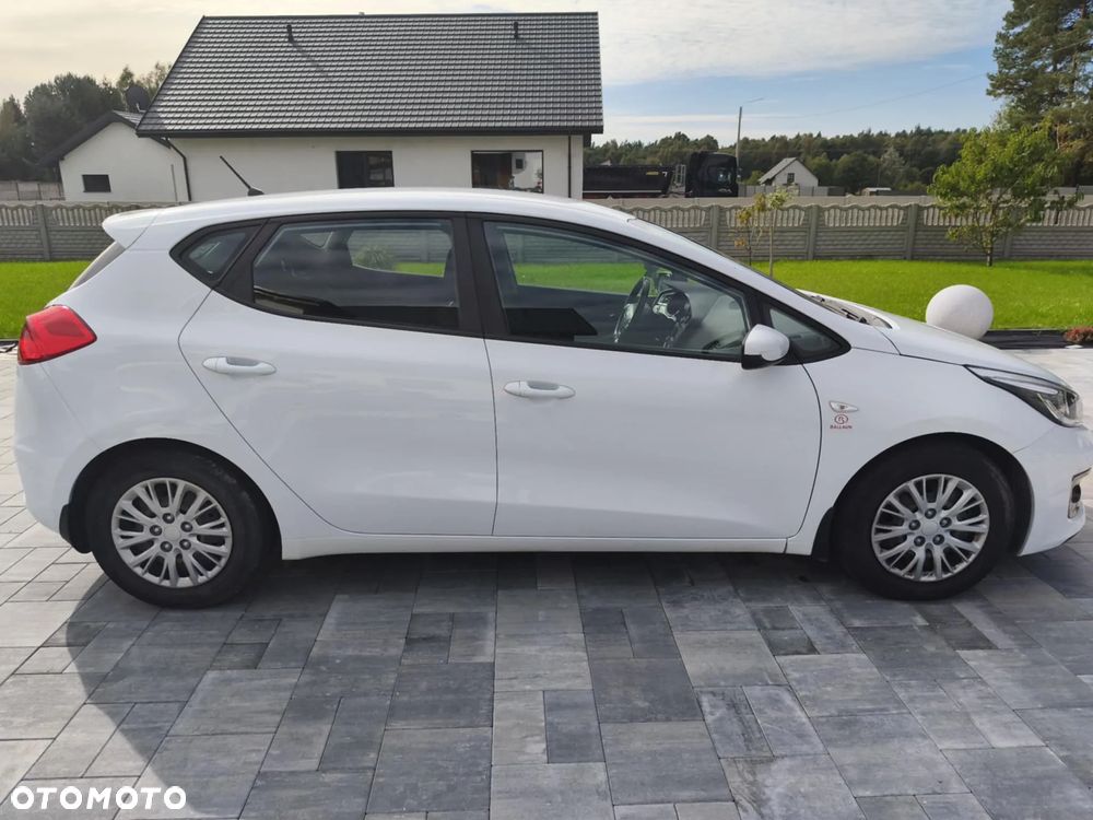 Kia Ceed Cee'd 1.4 L - 7