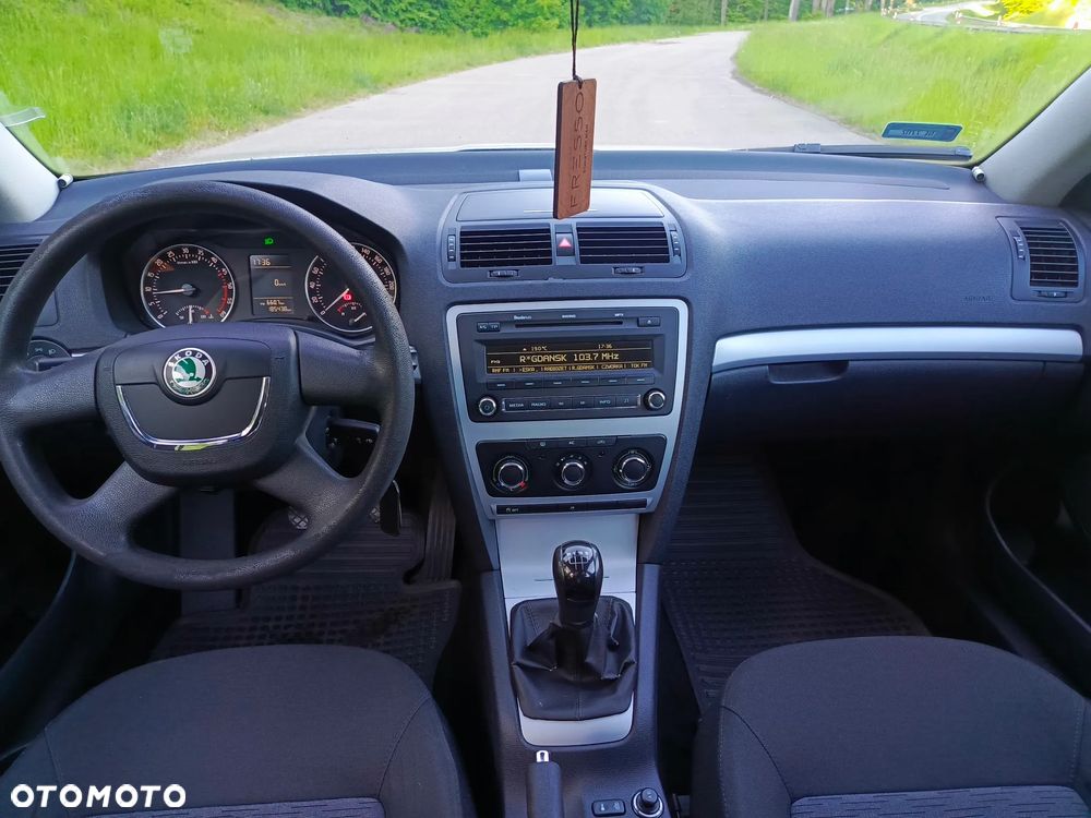 Skoda Octavia 1.9 TDI Ambiente - 9