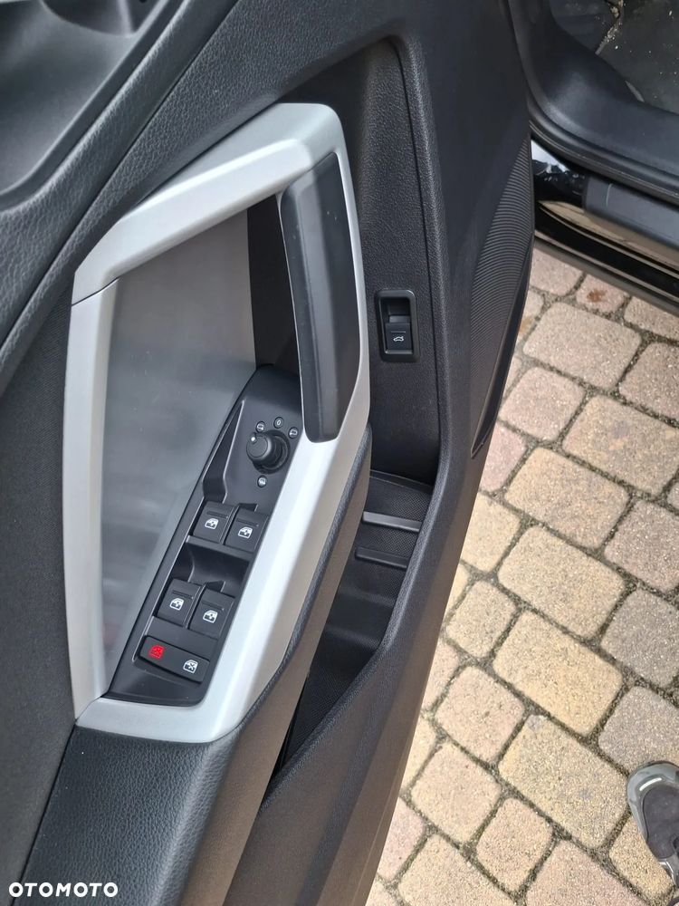 Audi Q3 35 TDI S tronic - 27