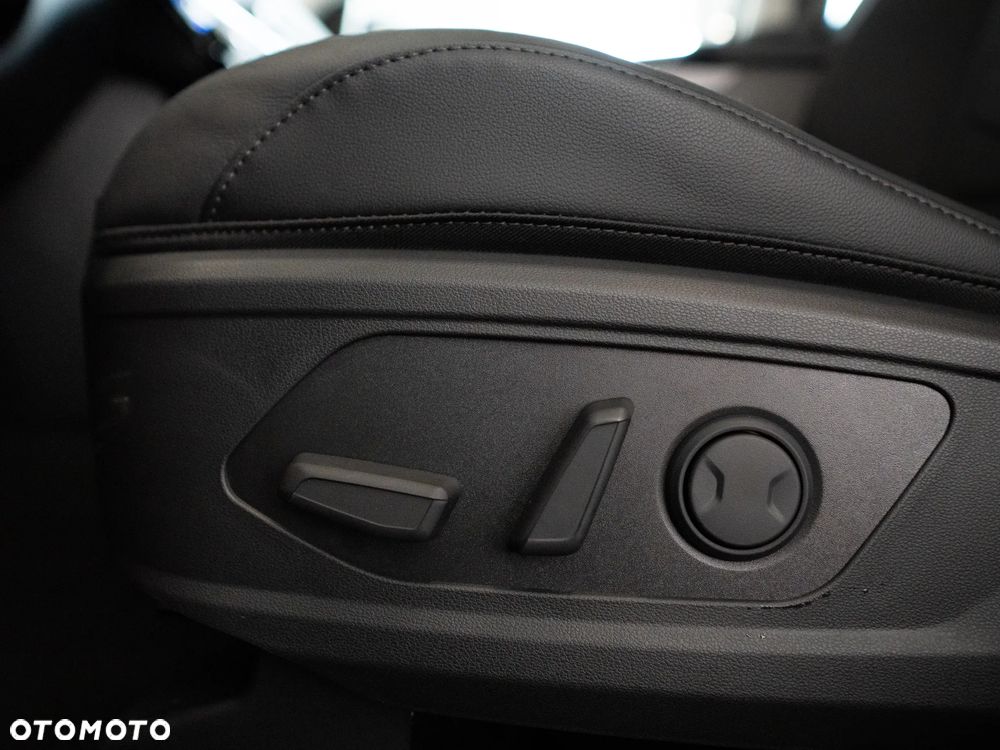 Hyundai Tucson 1.6 T-GDi HEV Executive 2WD - 18