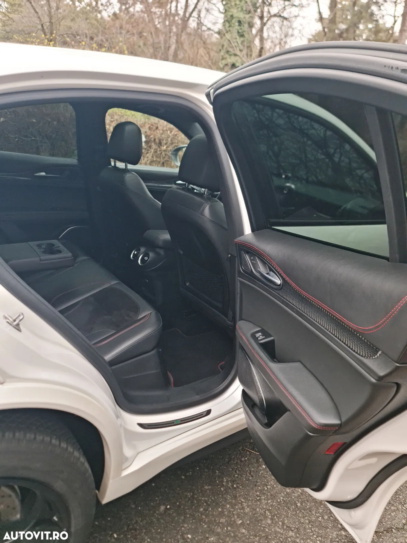 Alfa Romeo Stelvio 2.9 V6 Turbo AWD AT8 Quadrifoglio - 15