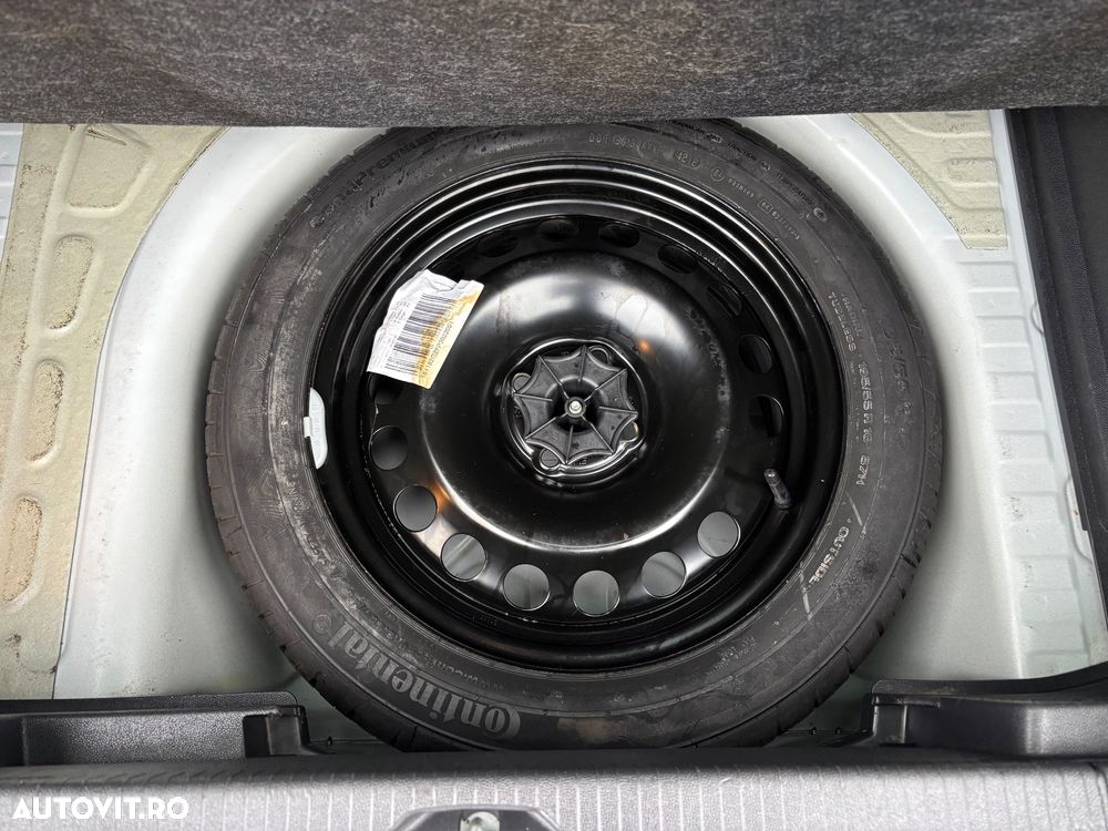 Opel Corsa 1.4 16V Color Edition - 19