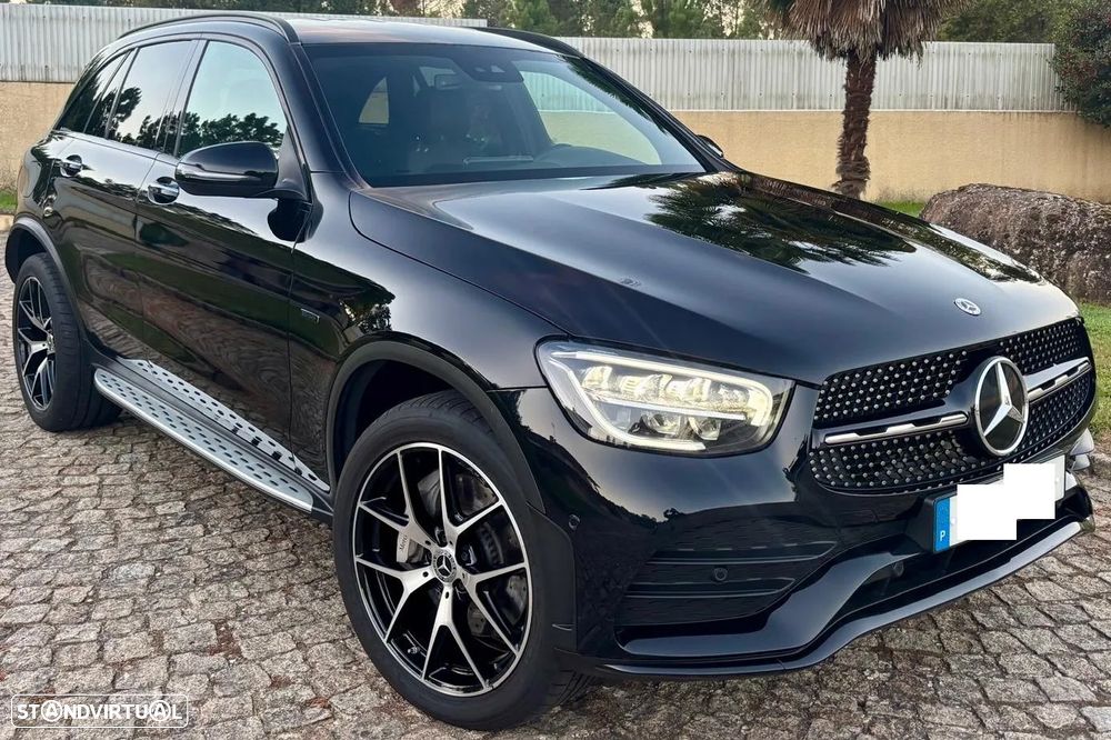 Mercedes-Benz GLC 300 de 4Matic 9G-TRONIC AMG Line - 2