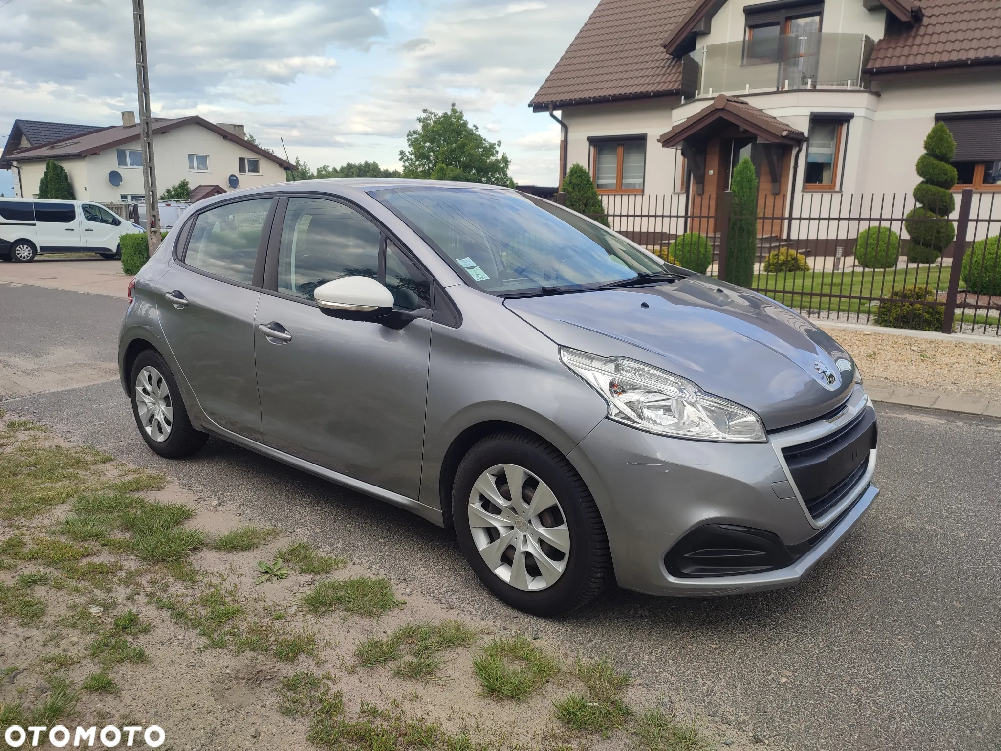 Peugeot 208 1.2 PureTech GPF Active S&S - 6
