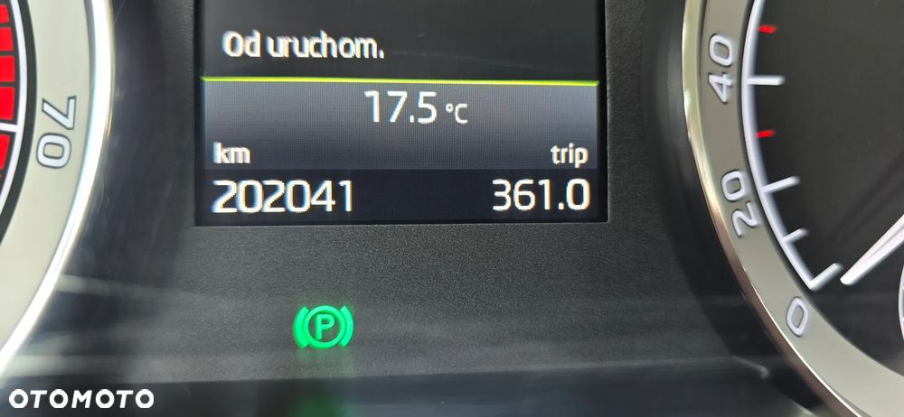 Skoda Superb 2.0 TSI 4x4 L&K DSG - 25