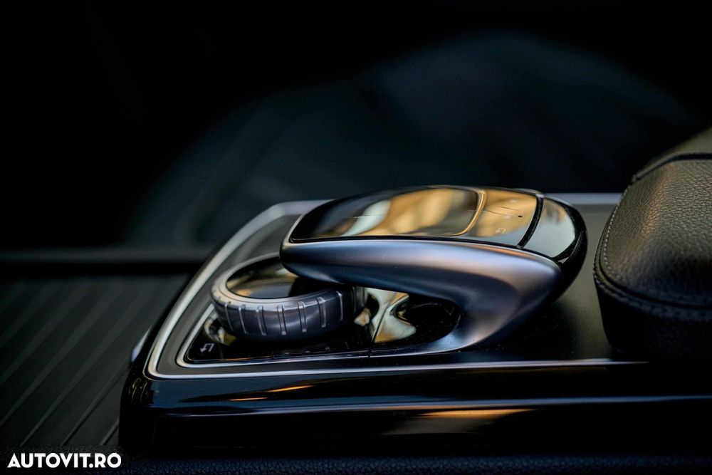 Mercedes-Benz GLE 350 d 4MATIC 9G-TRONIC AMG Line - 10