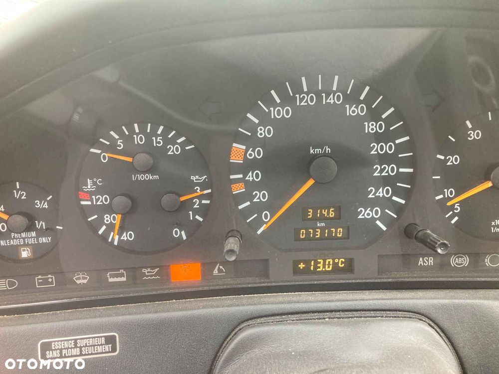 Mercedes-Benz SL - 9