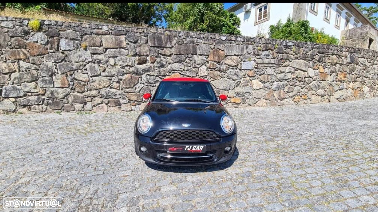 MINI 3 Portas Cooper D - 2