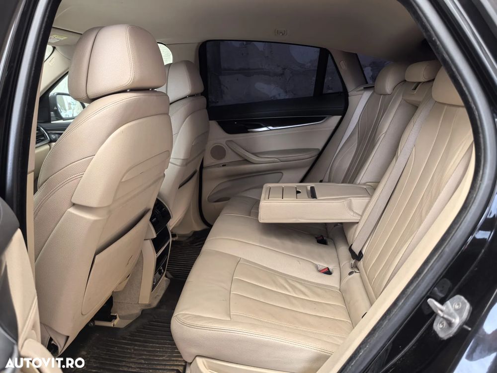 BMW X6 xDrive30d - 13