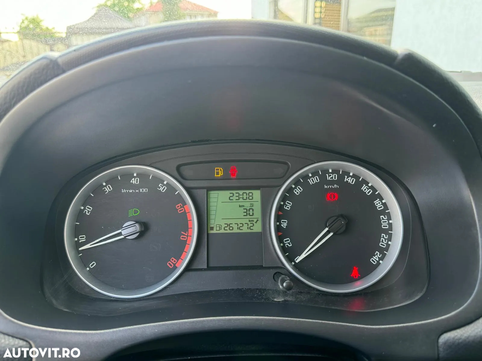 Skoda Fabia - 12