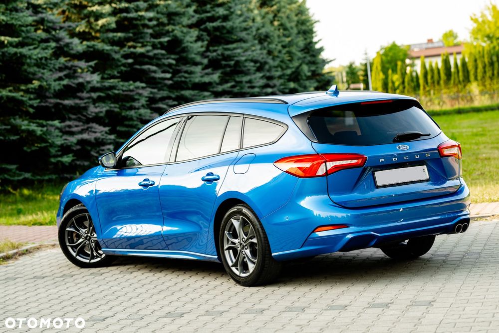 Ford Focus 1.5 EcoBlue Start-Stopp-System ST-LINE - 10