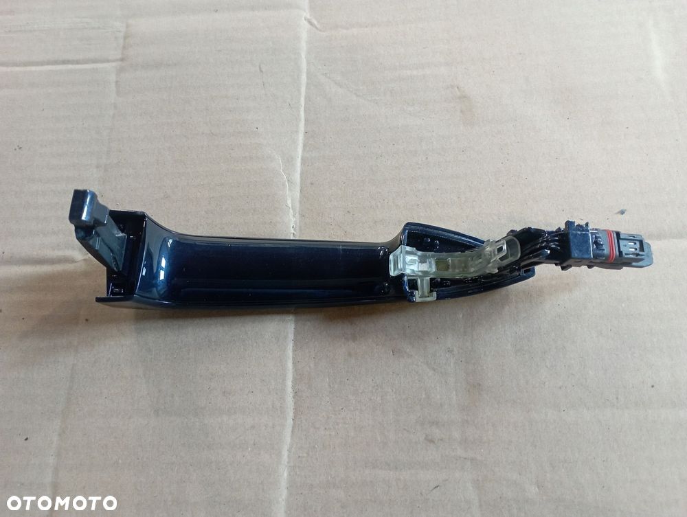 BMW F45 KLAMKA DRZWI Z PODŚWIETLENIEM 7422309 - 2