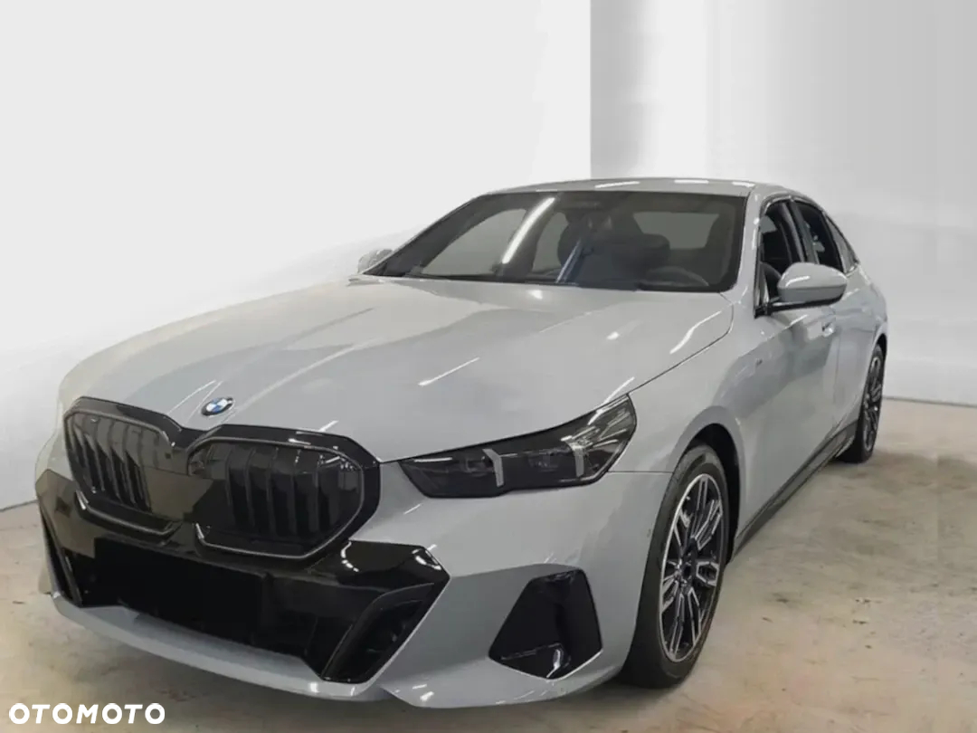 BMW Seria 5 520d mHEV M Sport - 2