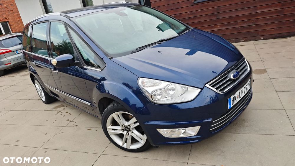 Ford Galaxy 2010 photo 2