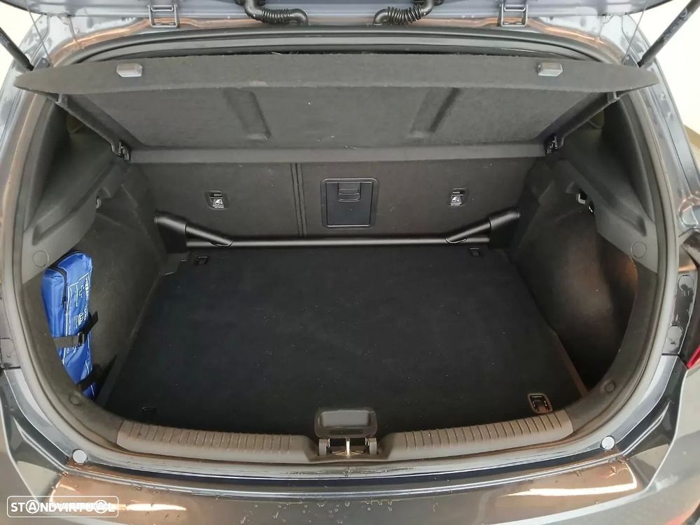 Hyundai i30 2.0 T-GDi Pack Performance 8DCT — fotografia 8