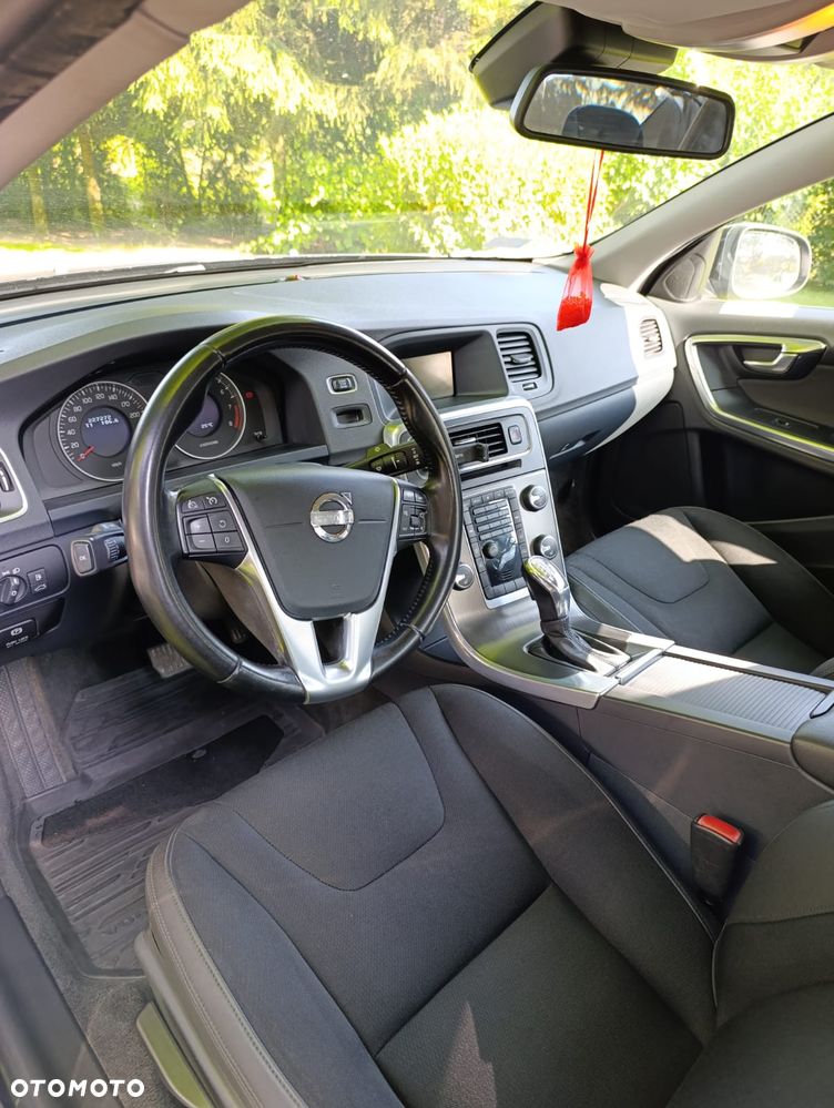 Volvo S60 T5 Powershift - 8