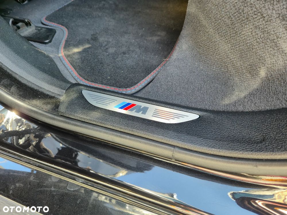 BMW X6 xDrive50i - 17