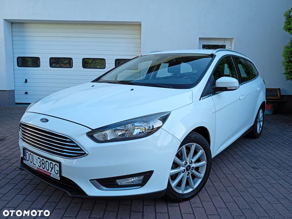 Ford Focus 1.6 TDCi DPF Start-Stopp-System SYNC Edition - 2