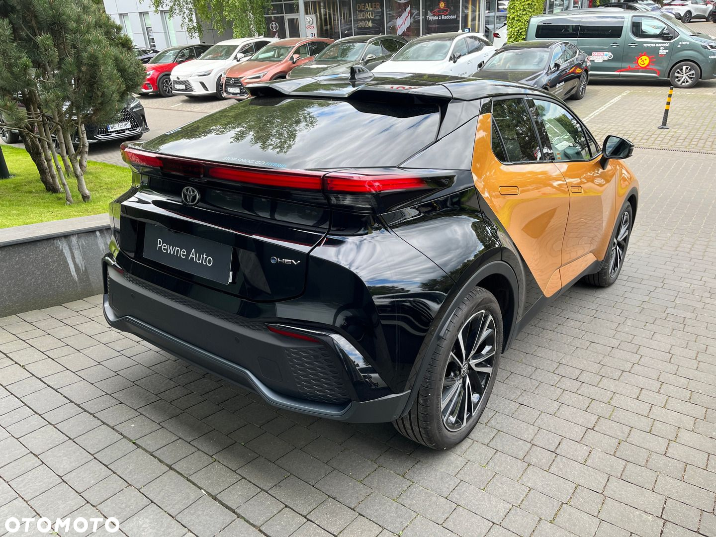 Toyota C-HR - 4
