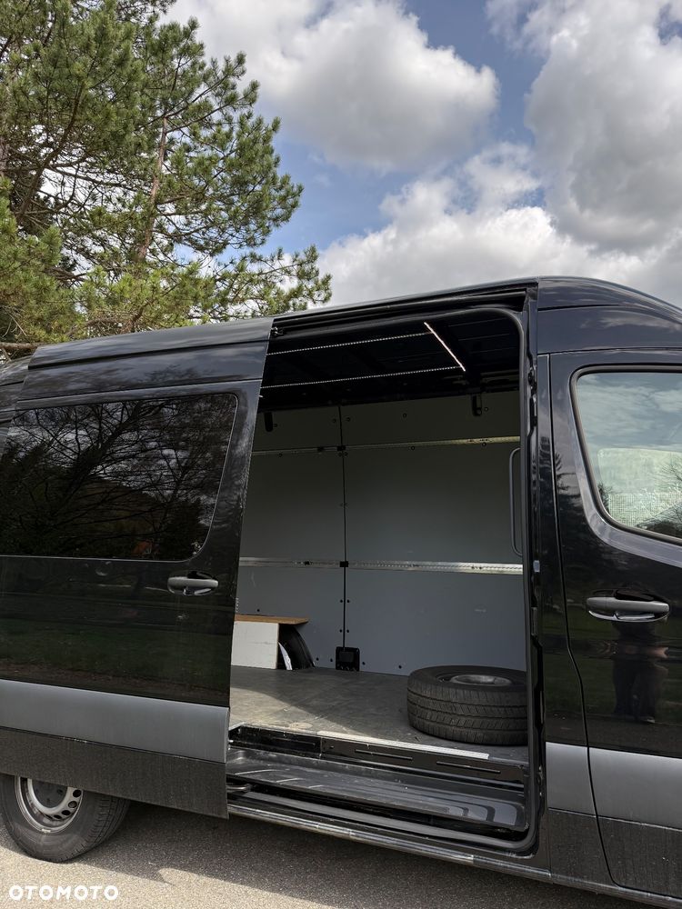 Mercedes-Benz Sprinter - 8