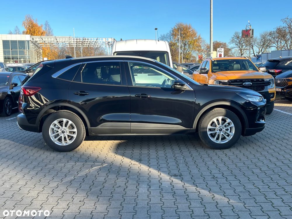 Ford Kuga 2.5 FHEV FWD Titanium eCVT - 9