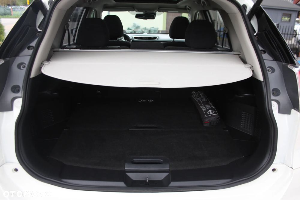 Nissan X-Trail 1.6 DCi Tekna Xtronic 2WD - 6