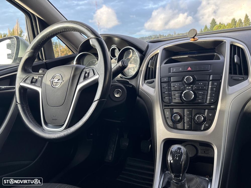 Opel Astra 1.4 Enjoy - 31