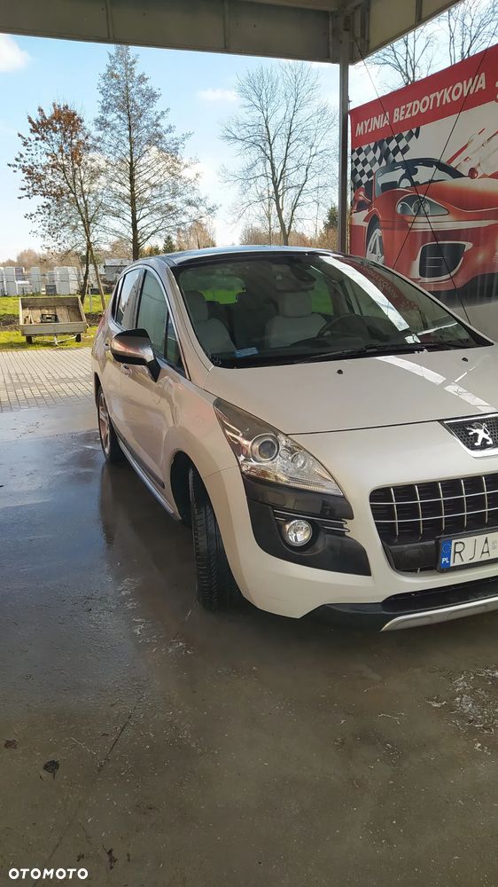 Peugeot 3008 2.0 HDi Premium - 2