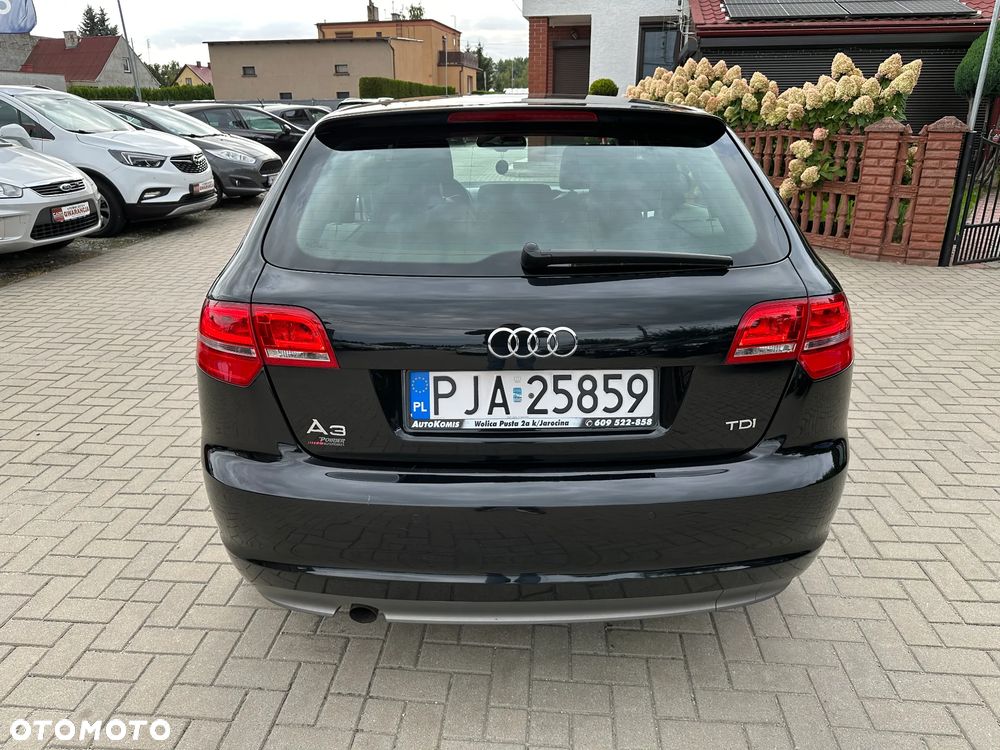 Audi A3 Sportback - 33