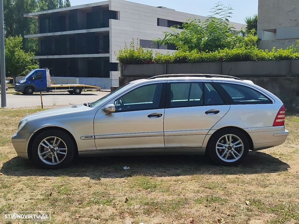 Mercedes-Benz C 220 — fotografia 47