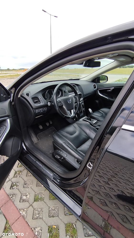 Volvo V40 D3 - 12