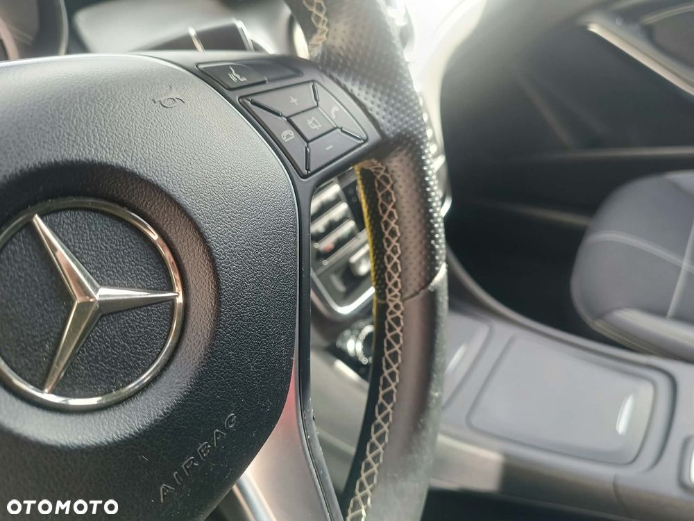 Mercedes-Benz CLA - 18