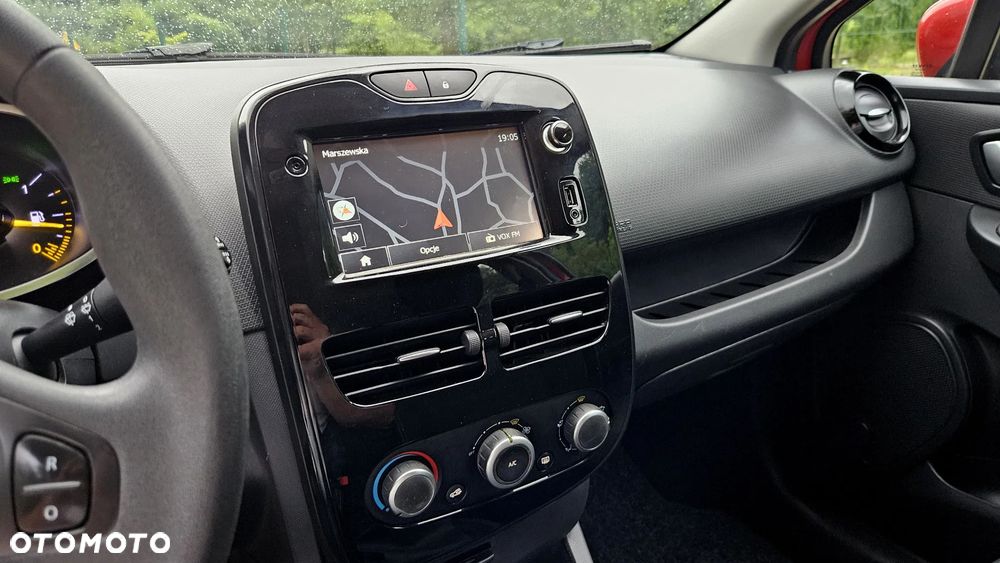 Renault Clio TCe 90 Limited - 30