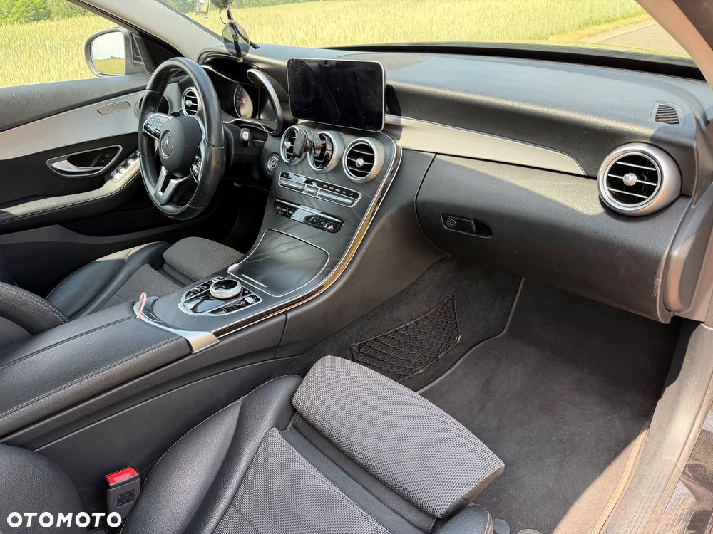 Mercedes-Benz Klasa C 180 d 9G-TRONIC Avantgarde - 12