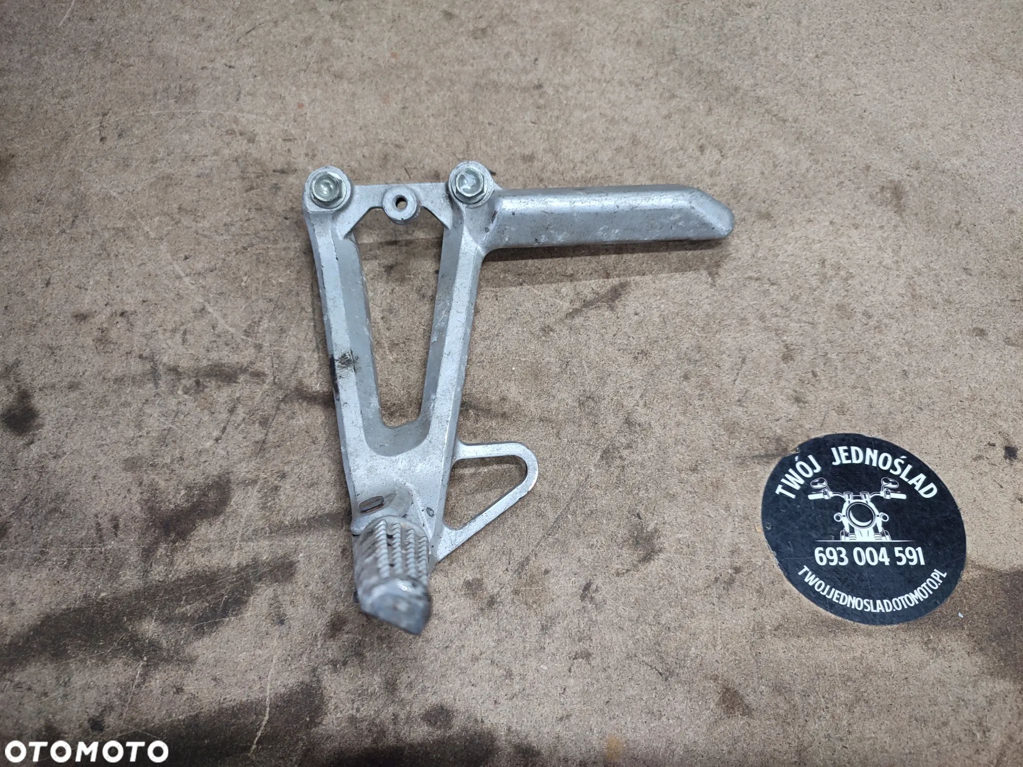 Set pasażera, podnóżek lewy tył Honda CBR 600 F4 - 2