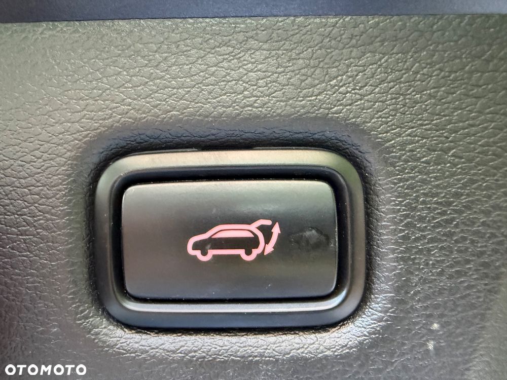 Kia ProCeed 1.5 T-GDI DCT7 OPF GT LINE - 12