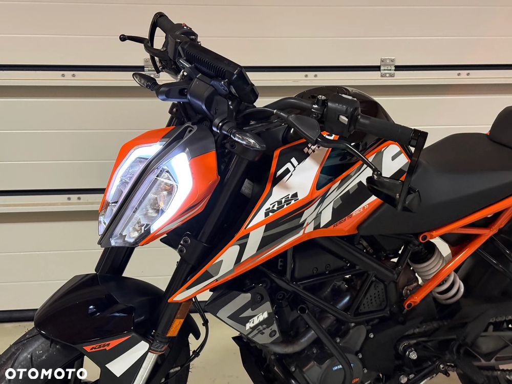 KTM Duke - 4