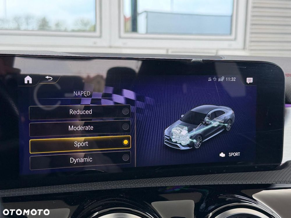 Mercedes-Benz CLA - 34