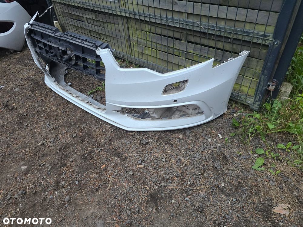 Audi a6 c7 przed liftem zderzak przód ładny oryginał - 2