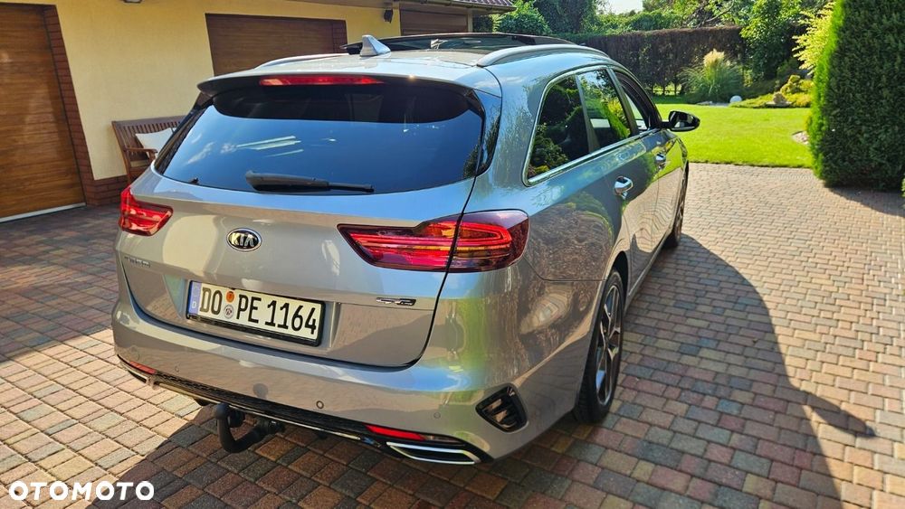 Kia Ceed SW 1.5 T-GDI DCT7 OPF GT Line - 9