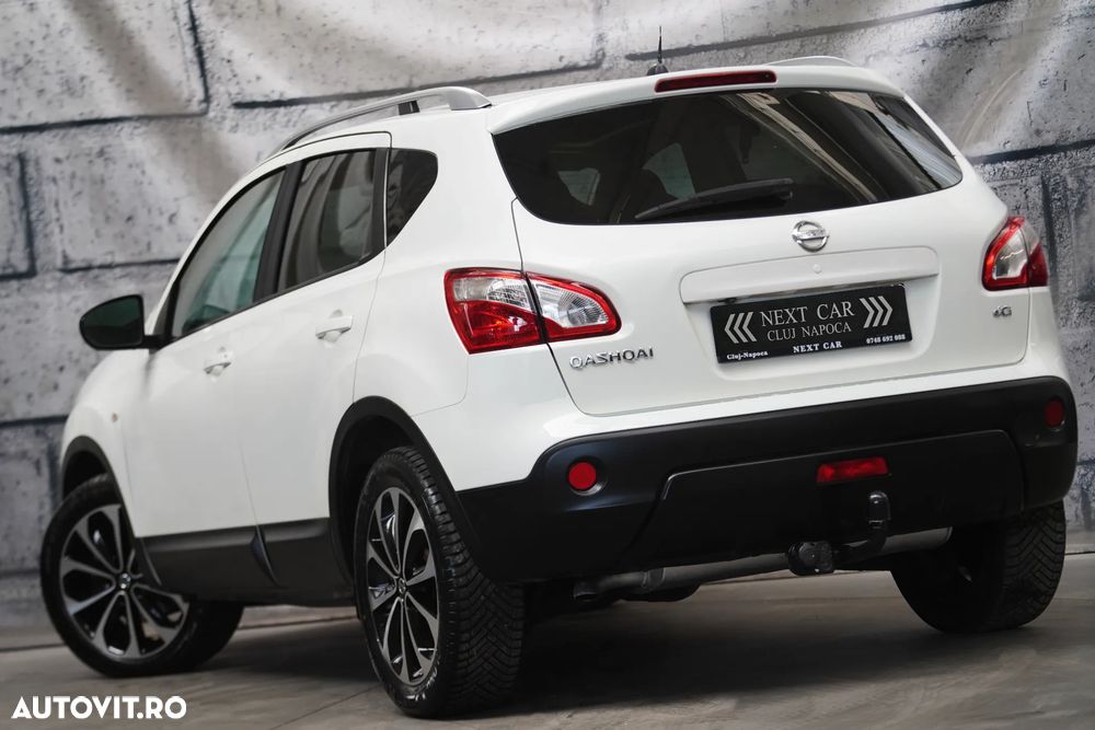 Nissan Qashqai 2.0 DCI 4 x 4 DPF Aut acenta - 4