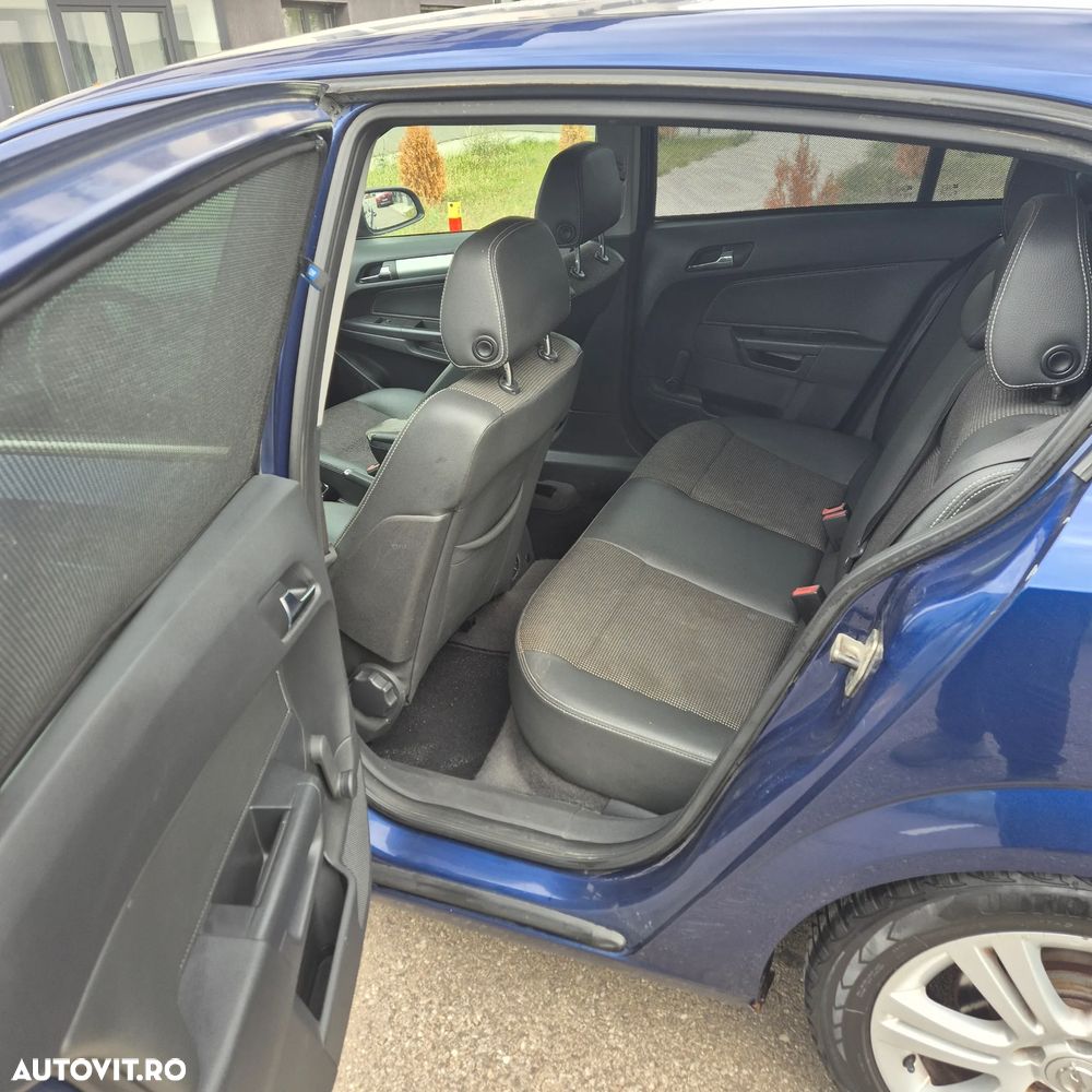 Opel Astra 1.6 Turbo Sport - 8