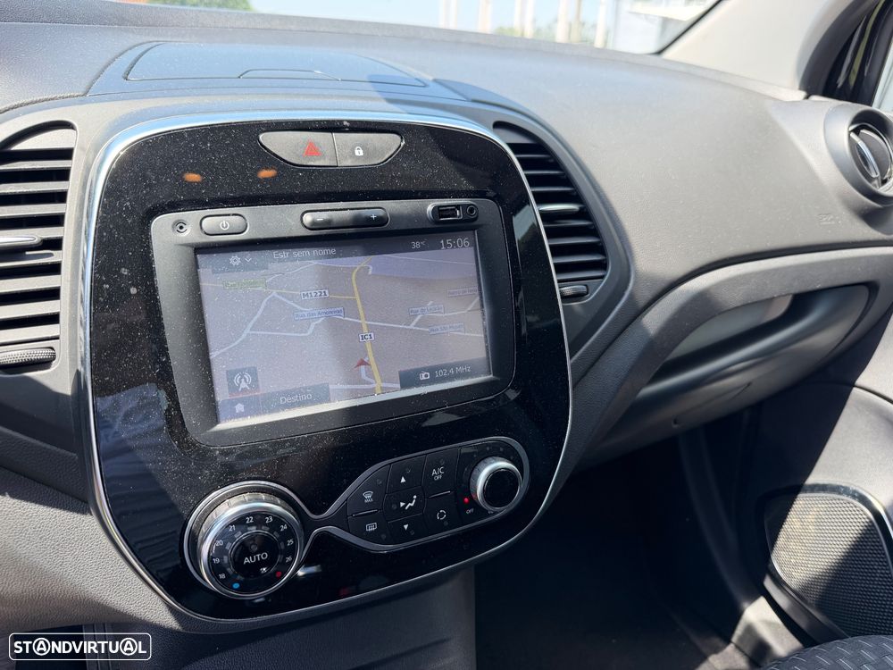 Renault Captur 0.9 TCE Exclusive - 11