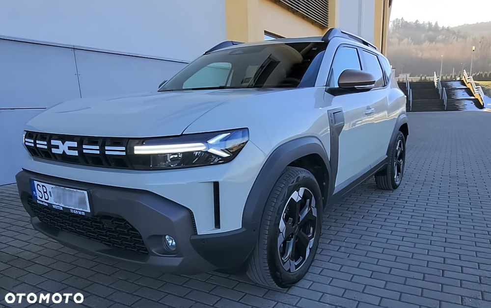 Dacia Duster 1.6 Full Hybrid 140 Extreme MMT - 4